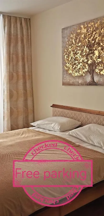 Cozy Apartment Ljubljana With Free Parking And Balcony contacts